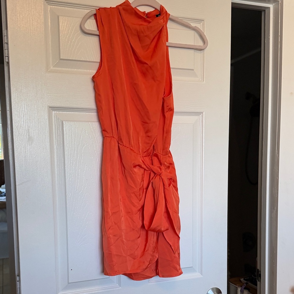 Chic Orange Sleeveless Mini Dress